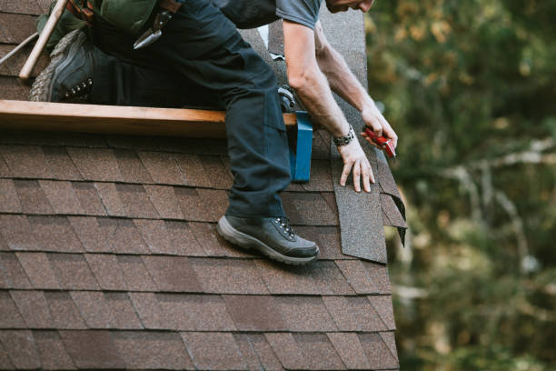 Quick and Trustworthy Emergency Roof Repair Services in Okauchee Lake, WI